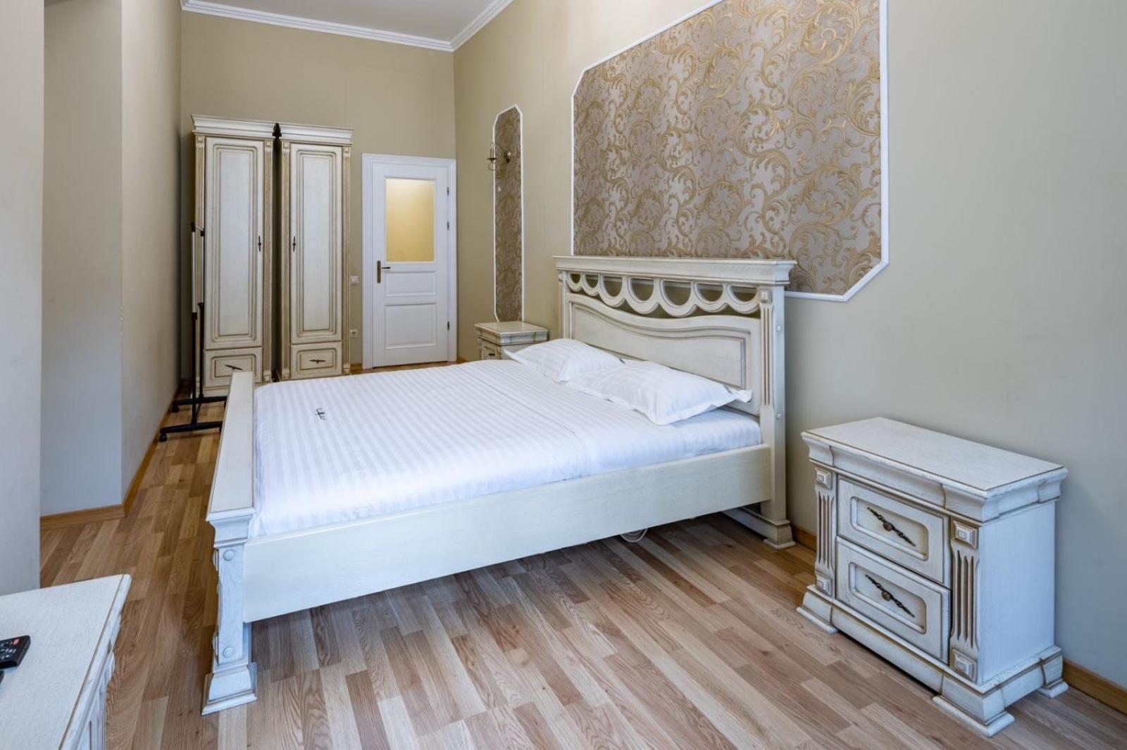 Apartamento Romari Лесі Українки Leópolis Exterior foto